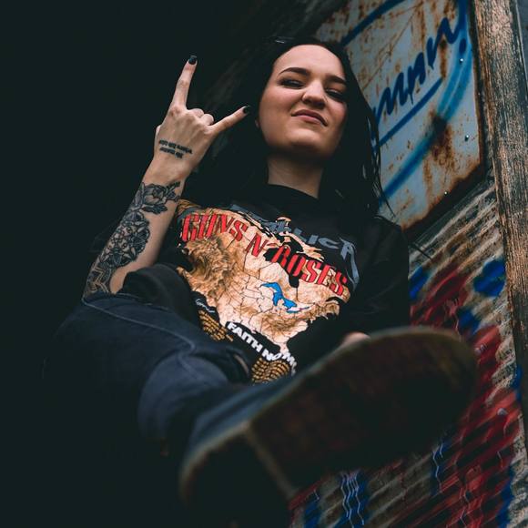 Profile Picture of Sierra Breisacher (@sierra518) on Poshmark