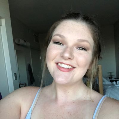 Profile Picture of Emily Carroll (@emilycarroll423) on Twitter
