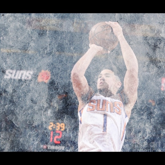 Profile Picture of Ethan Albertson (@ethanalbertson) on Poshmark