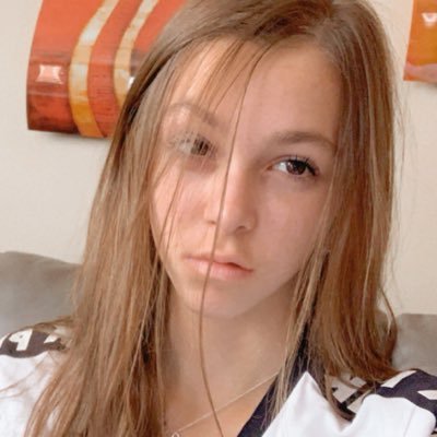 Profile Picture of Julia Lysenko (@JuliaLysenko12) on Twitter