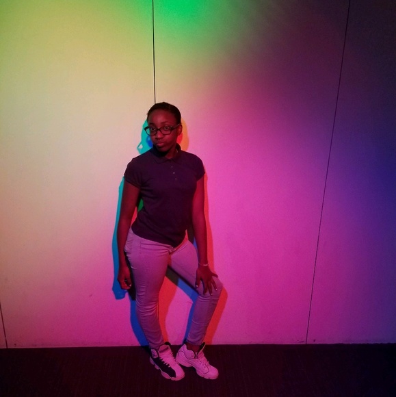 Chandler Harris - Poshmark Profile Picture of Chandler Harris (@chandlernh04) on Poshmark