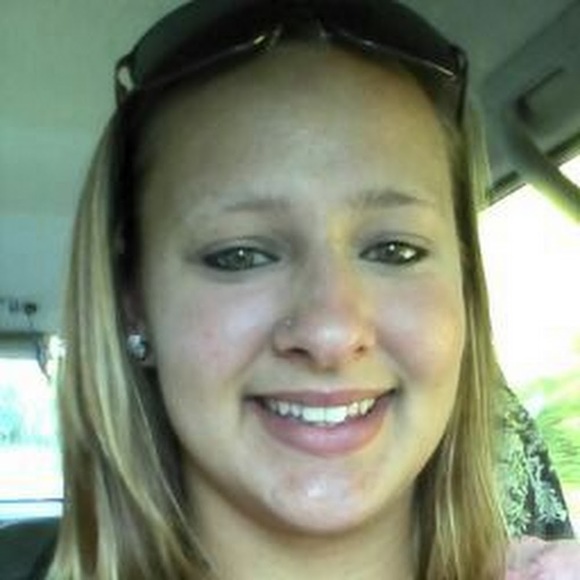 Profile Picture of Melissa Radley (@msradley91) on Poshmark