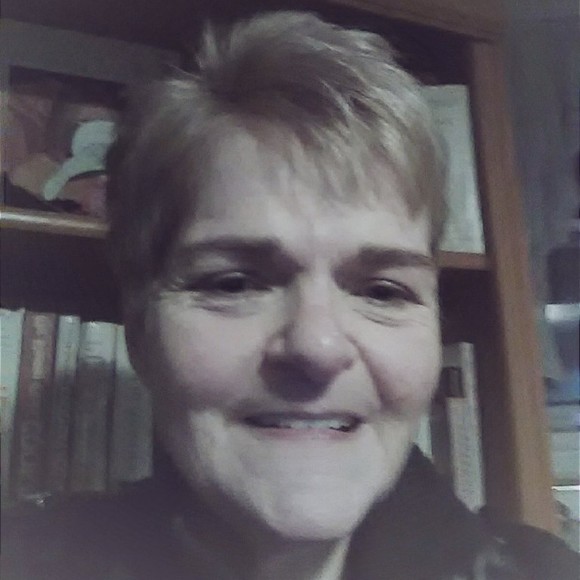 Profile Picture of Anne Kennedy (@pallottaalba212) on Poshmark