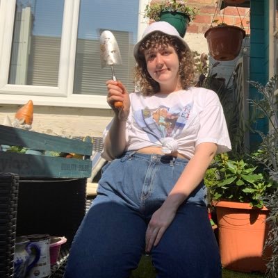 Profile Picture of Lucy (@Lucy_porter8) on Twitter