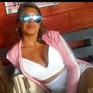 Profile Picture of Carla LQ (@carla.loop) on Instagram