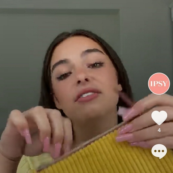 Profile Picture of Joseph Lim (@josephlim2323) on Poshmark