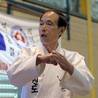 Profile Picture of Chong Chul Rhee - Wikipediaon Wikipedia