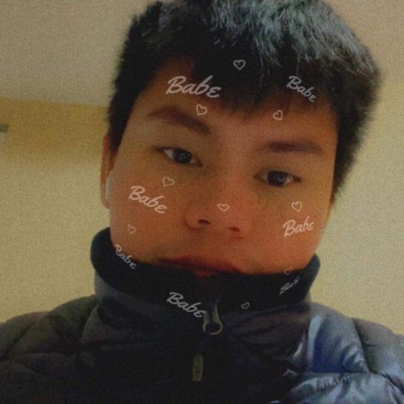 Profile Picture of Alec Apilado (@alecckiela123) on Poshmark