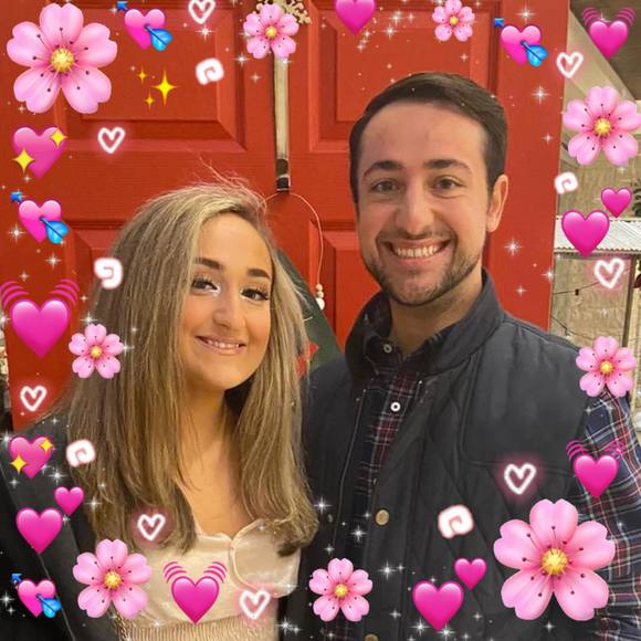 Profile Picture of Lisa Rahimi (@mimihimi) on Poshmark