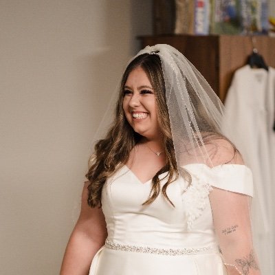 Profile Picture of Hannah Cahoon (@HannahArvanites) on Twitter