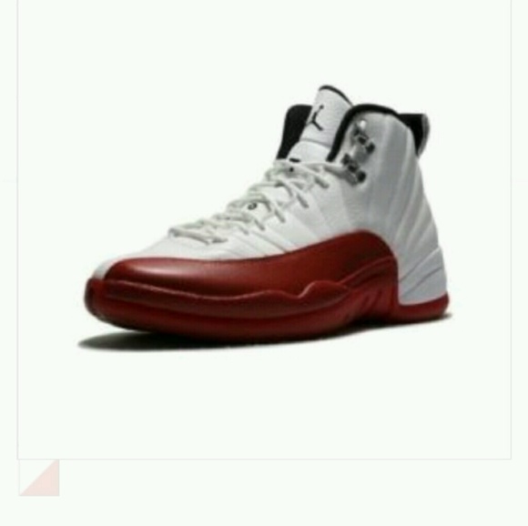 Profile Picture of Nicholas Lyons (@nickyrickross) on Poshmark