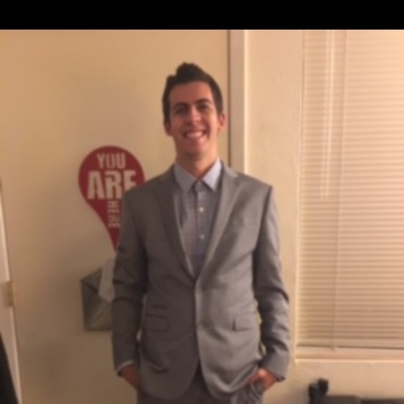 Profile Picture of Jacob Toomey (@jtoomey33) on Poshmark