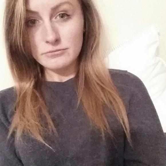 Profile Picture of Ania Matuszewski (@amatuszewski) on Poshmark