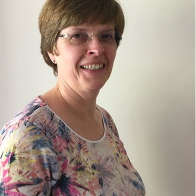 Profile Picture of Dr Nina Pearson (@Pearson1Nina) on Twitter