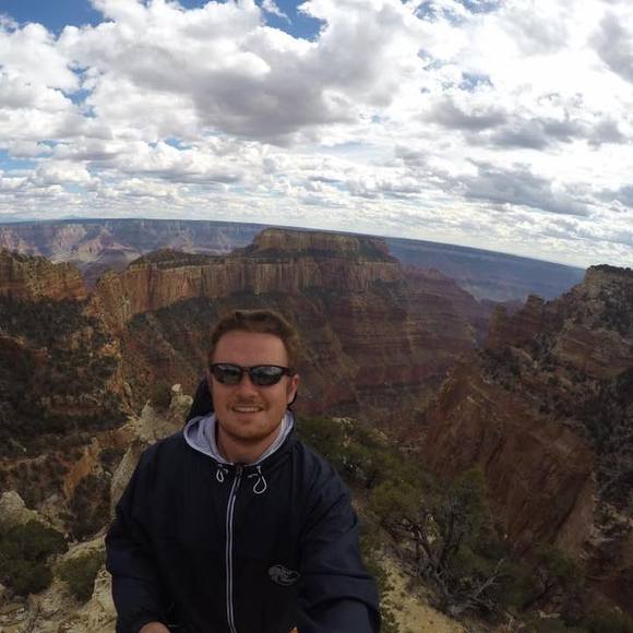 Profile Picture of Ryon Snedegar (@rsnedegar45) on Poshmark