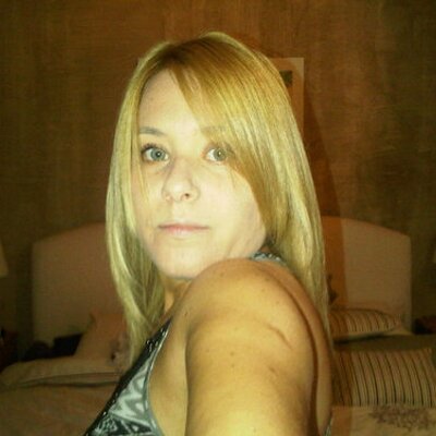 Profile Photo of Helen Simmons (@helensimmons76) on Twitter