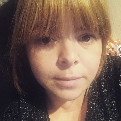 Profile Picture of Stephanie Geary (@StephersG) on Twitter