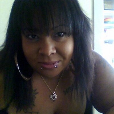 Profile Picture of Sharon Fitzpatrick (@Sharon_sassy1) on Twitter