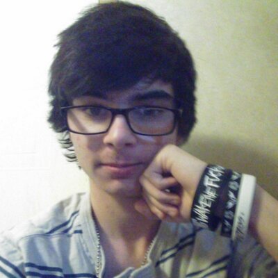 Profile Picture of Brandon Hackney (@kangaroosam15) on Twitter