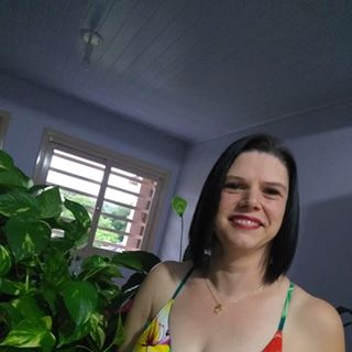 Profile Picture of Laise Hassler (@laise.hassler) on Facebook