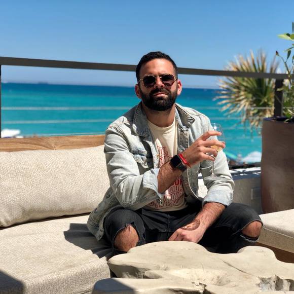 Profile Picture of Joey Basta (@joeybasta) on Poshmark