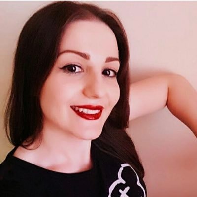 Profile Picture of Melissa (@Mel_lu7) on Twitter