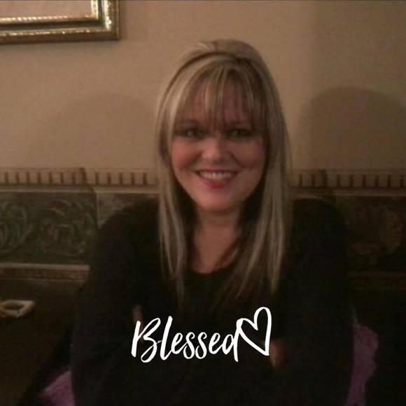 Profile Picture of Barbara Spradlin (@kybarbiedoll) on Poshmark