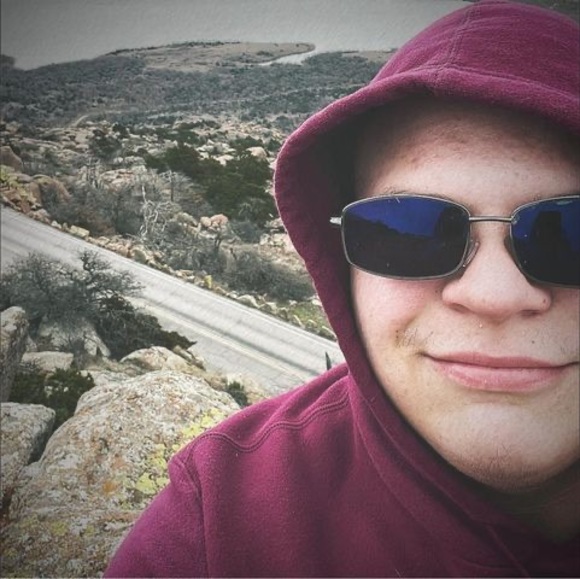 Profile Picture of Alex Farley (@rowdyrangerx) on Poshmark