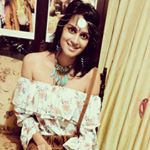Profile Picture of Michelle Pavri (@michellepavri) on Instagram
