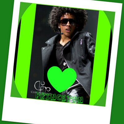 Profile Picture of Ashley Coble (@Mindless_Ashley) on Twitter