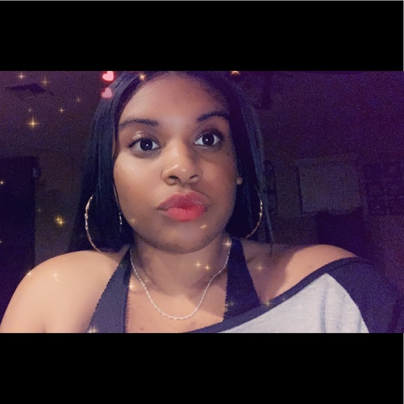 Profile Picture of Jay Reyna (@jay_reyna) on Poshmark