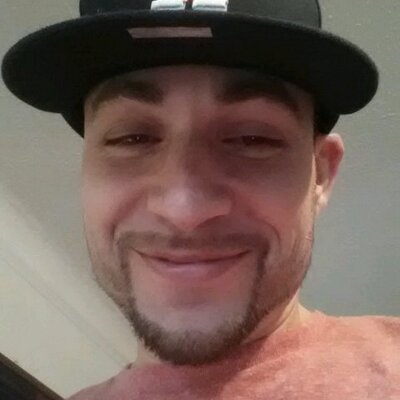 Derek Ivie - Twitter Profile Picture of Derek Ivie (@afe3eca0c8224bf) on Twitter