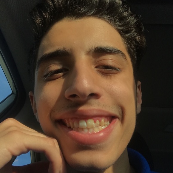 Profile Picture of Joseph Calabrese (@jocala) on Poshmark