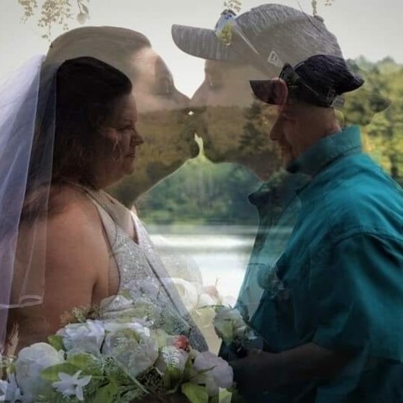 Profile Picture of Lisa Bruneau-adams (@lisaadams856) on Poshmark