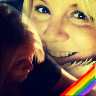 Profile Picture of Vicky Jones (@VickyJones7) on Twitter