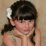 Profile Picture of ceci ettinger (@steve6mom) on Instagram