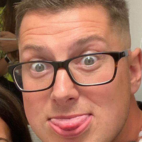Profile Picture of ROB (@robertharrold432) on Tiktok