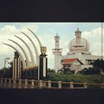 Profile Picture of KUMPULAN FOTO WONG SRAGEN (@sragen.cantik.ganteng) on Instagram