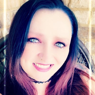Profile Picture of Wanda Black (@WickedKrazy1) on Twitter