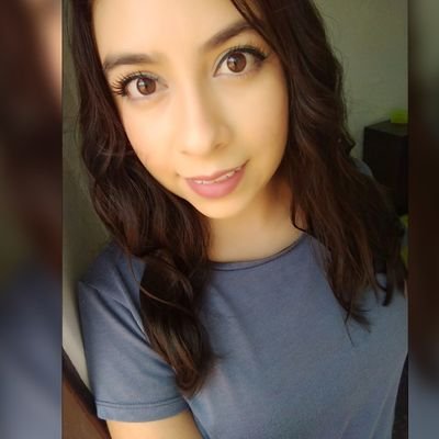 Profile Picture of Leslie Ceballos (@Leslie1517) on Twitter