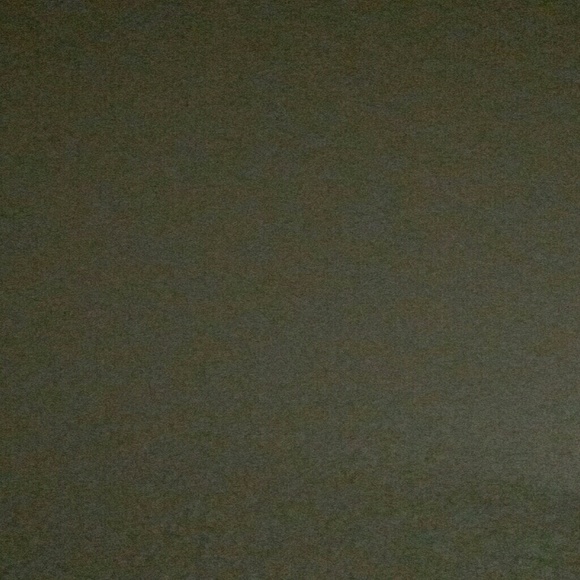 Profile Picture of Aigara Luzardo (@aigaraluzardo) on Poshmark