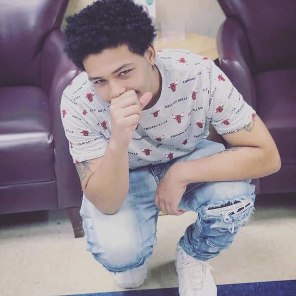 Profile Picture of Cedric Moody (@cedric_moody) on Poshmark