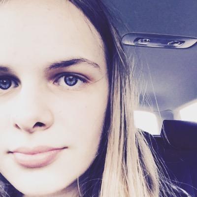 Profile Picture of Lea Drephal (@LDrephal) on Twitter