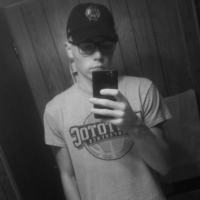 Profile Picture of Nathan Dowdy (@NathanDowdy11) on Twitter