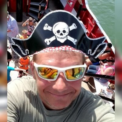 Profile Picture of The Real Mr.Haze (@DanTheHaze1) on Twitter