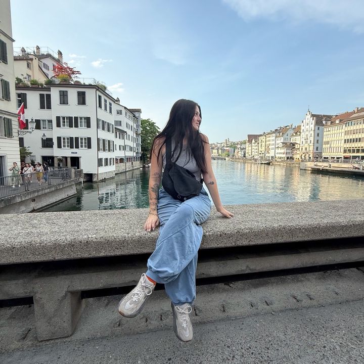 Profile Picture of samantha delaar (@samanthadelaar) on Tiktok