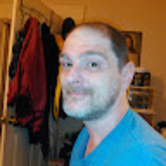 Daniel Heston - Poshmark Profile Picture of Daniel Heston (@daniel_heston) on Poshmark