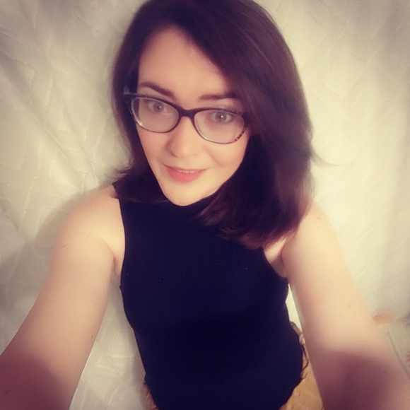 Profile Picture of Caydee Culkins (@cmc10878) on Poshmark