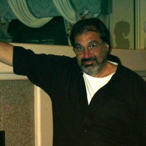 Profile Picture of Mark Dulgerian (@marklandusa) on Myspace