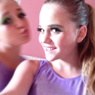 Profile Picture of Ariella Chertkow (@arz_chert) on Twitter
